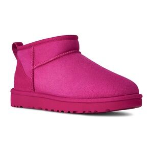 UGG Classic Ultra Mini in Bright Pink